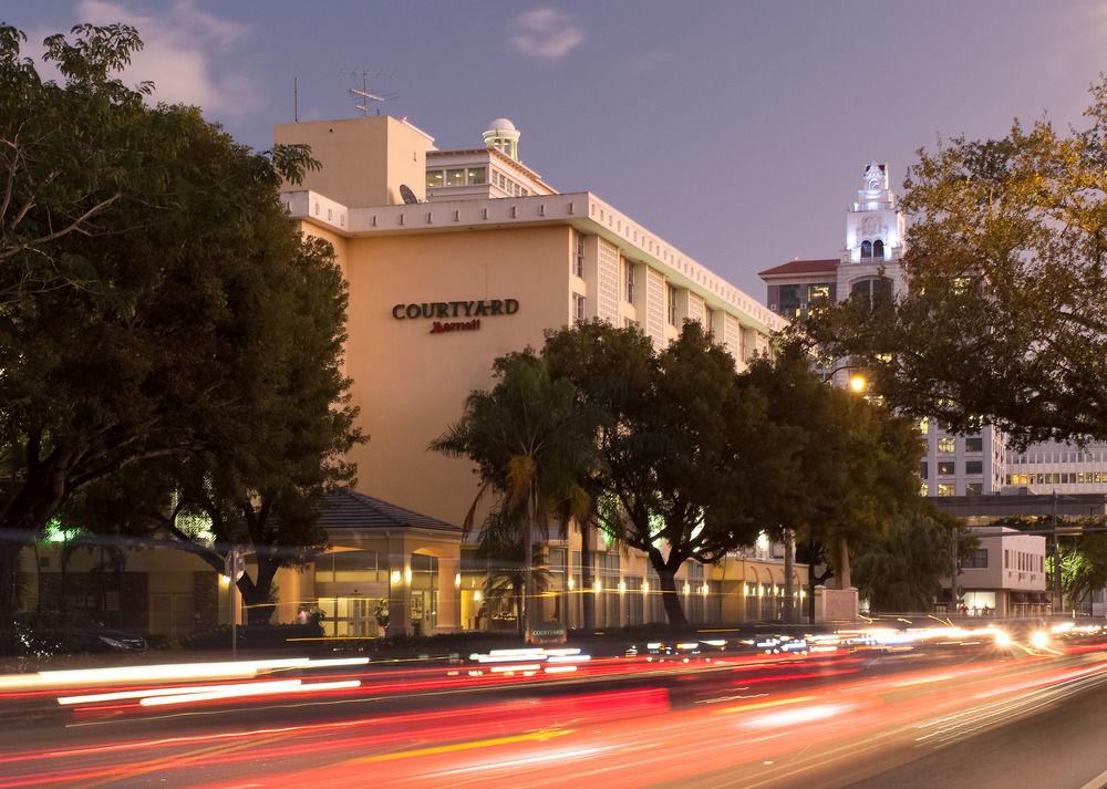 Courtyard Miami Coral Gables Hotel Ngoại thất bức ảnh
