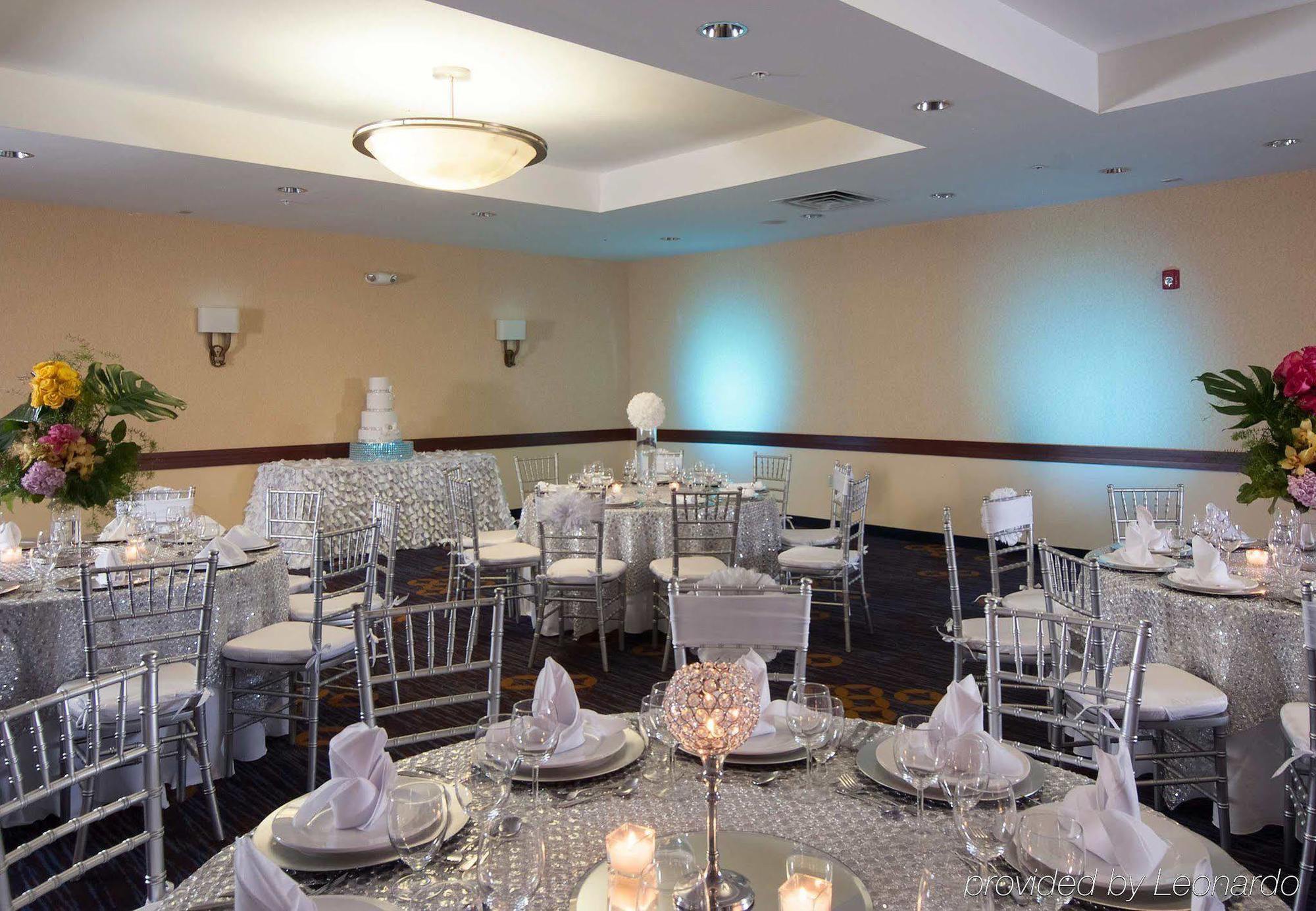 Courtyard Miami Coral Gables Hotel Ngoại thất bức ảnh