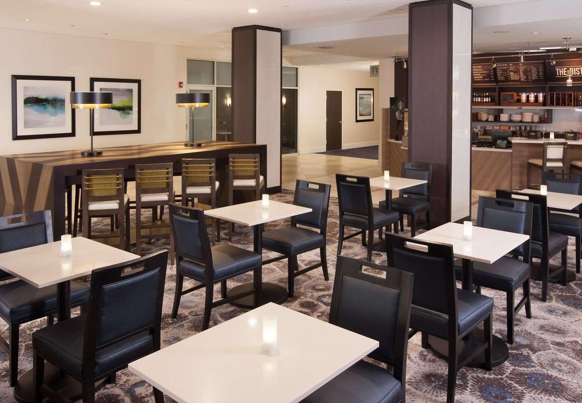 Courtyard Miami Coral Gables Hotel Ngoại thất bức ảnh